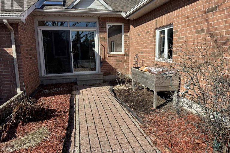 29431126/10-quinterra-court/quinterra/ottawa/ontario/K1V0W6_2