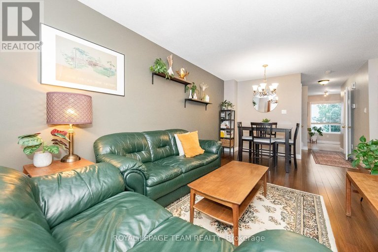 28579289/126-wharhol-private/westcliffe-estates/ottawa/ontario/K2H1G6_14
