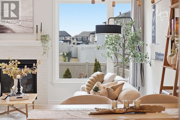 29566623/535-borbridge-avenue/riverside-southgloucester-glen/ottawa/ontario/K4M0J1_29