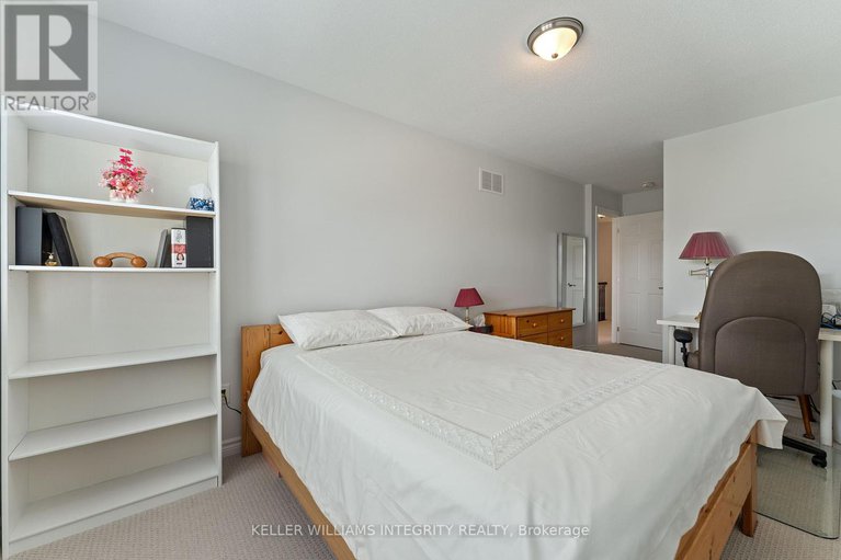 28418654/322-lipizzaner-street/stittsville-south/ottawa/ontario/K2S0X9_18