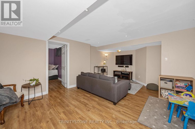 28908571/6-cinnabar-way/stittsville-central/ottawa/ontario/K2S1Y4_39