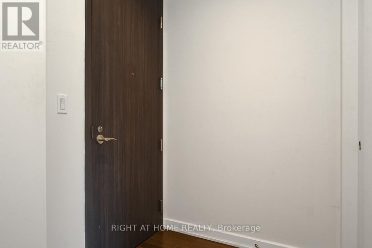 28772133/504-300-lisgar-street/ottawa-centre/ottawa/ontario/K2P0E2_7