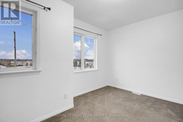 29251198/41-204-shanly-private/stonebridge/ottawa/ontario/K2J5X6_35