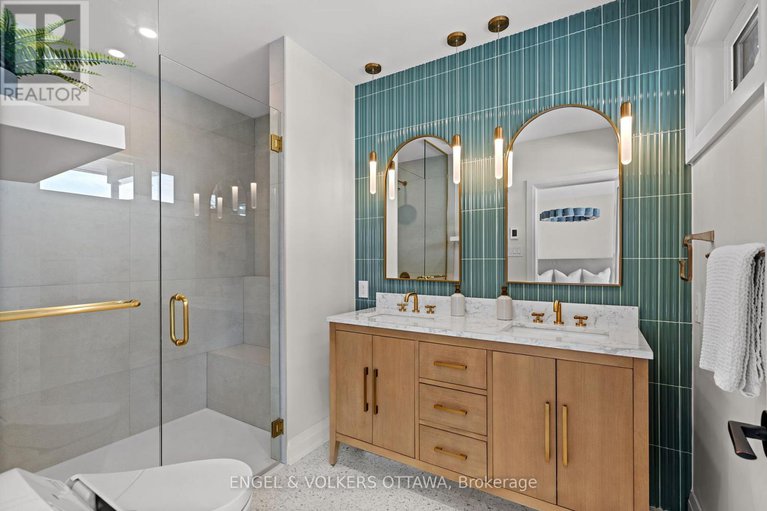27914268/51-ross-avenue/ottawa-west/ottawa/ontario/K1Y0N4_28