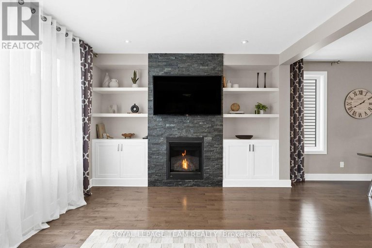 28459727/24-knockaderry-crescent/half-moon-bay/ottawa/ontario/K2J6H2_13
