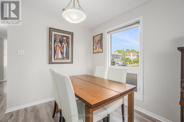 28573942/6074-red-willow-drive/chapel-hill/ottawa/ontario/K1C7J5_9
