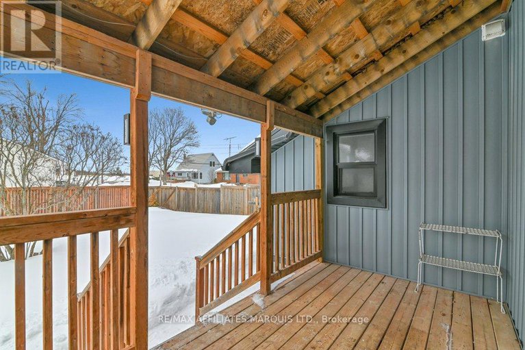 29404761/70-augusta-street/morrisburg/south-dundas/ontario/K0C1X0_21