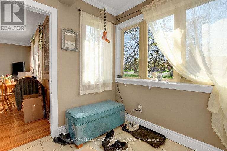 28305693/89-tower-road/meadowlandsst-claire-gardens/ottawa/ontario/K2G2G1_3