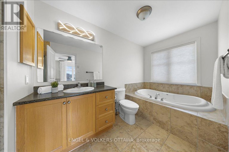 28873778/501-strasbourg-street/avalon-west/ottawa/ontario/K4A0M7_24