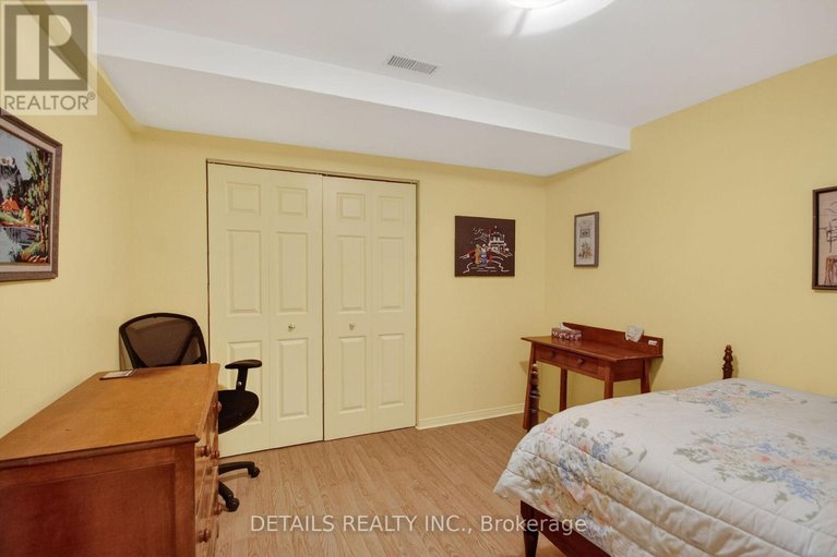 29659274/6105-lariviere-crescent/orleans-village/ottawa/ontario/K1W1C6_36