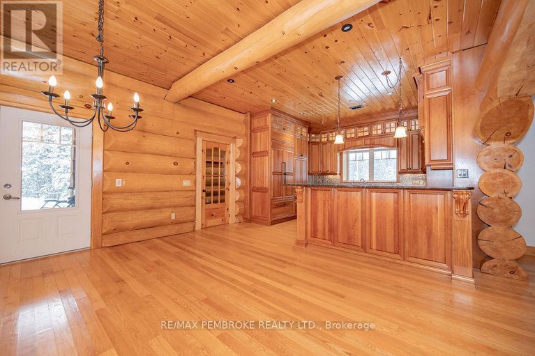 28100572/2467-darling-road/lanark-highlands-darling-twp/lanark-highlands/ontario/K0A1P0_13