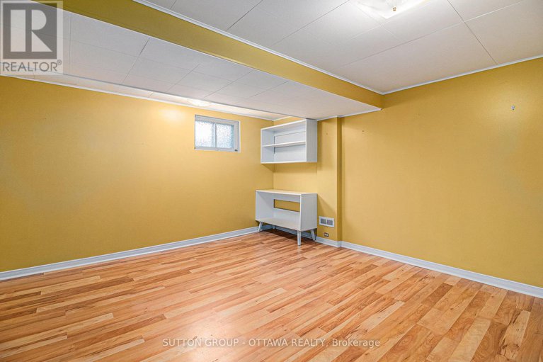 28297089/1341-raven-avenue/carlington/ottawa/ontario/K1Z7Y3_21