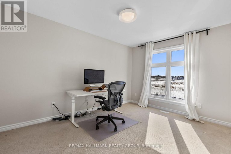 29403447/335-livery-street/emerald-meadowstrailwest/ottawa/ontario/K2V0B4_25