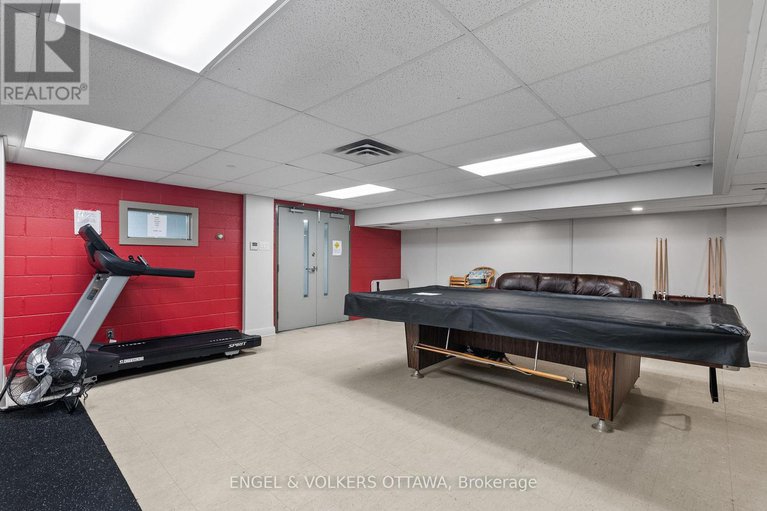 28939396/1006-2951-riverside-drive/mooneys-bayriverside-park/ottawa/ontario/K1V8W6_33