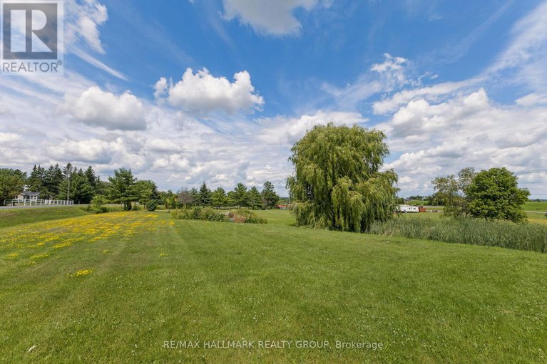 28595134/585-blue-corner-road/champlain-twp/champlain/ontario/K0B1K0_41