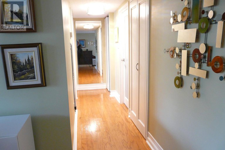 28726719/404-200-lafontaine-avenue/vanier/ottawa/ontario/K1L8K8_22