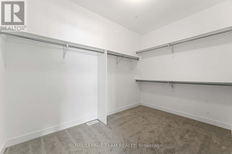 28910916/27-peony-lane/riverside-southgloucester-glen/ottawa/ontario/K4M0M3_20