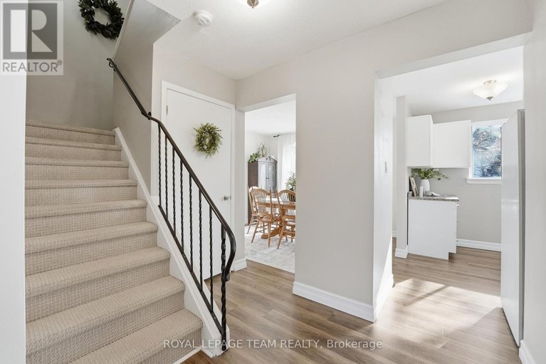 29452274/67-castlefrank-road/glencairnhazeldean/ottawa/ontario/K2L2E6_27