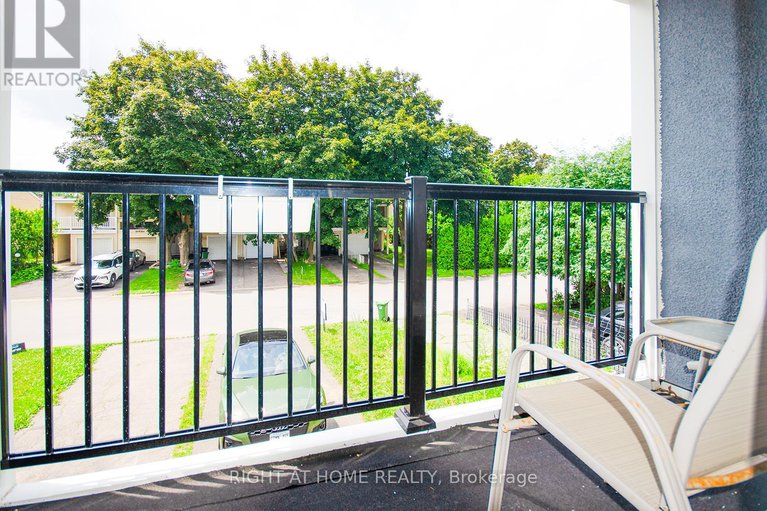 28595701/35-tybalt-crescent/westcliffe-estates/ottawa/ontario/K2H8J6_11