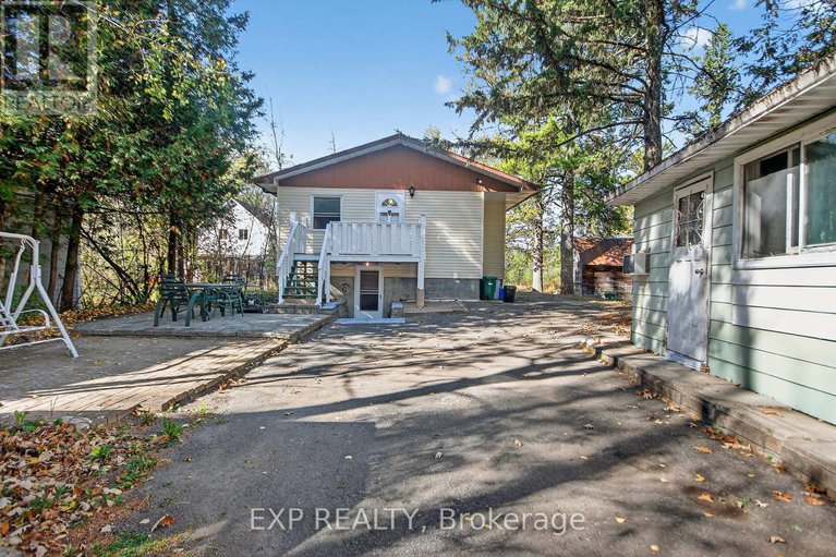 28996962/96-constance-lake-road/kanata-north-east/ottawa/ontario/K2K1X7_29