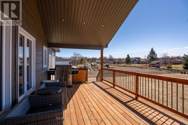 28147132/29-whitetail-avenue/long-sault/south-stormont/ontario/K0C1P0_39