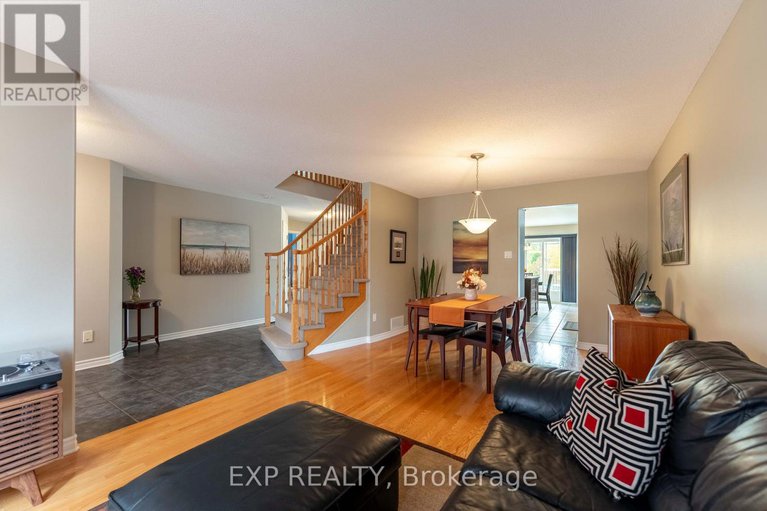 29033909/17-olde-towne-avenue/village-of-russell/russell/ontario/K4R0A5_10