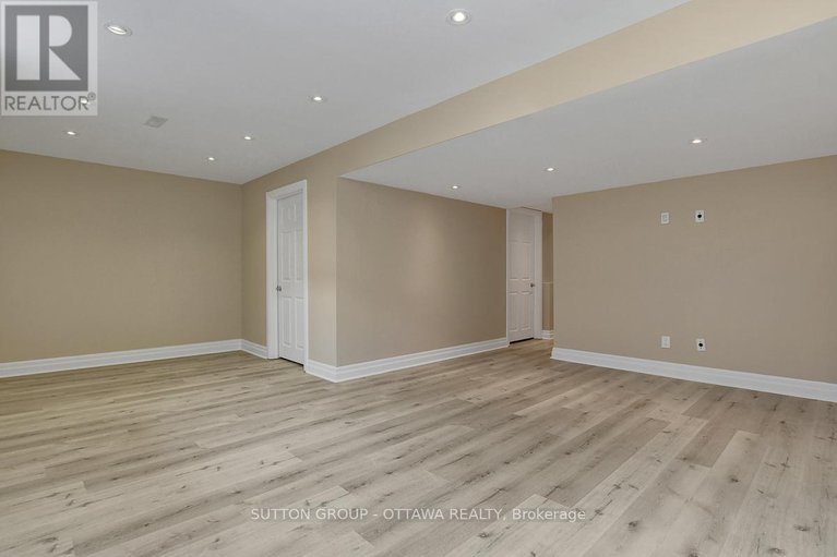 28326225/460-meadowhawk-crescent/half-moon-bay/ottawa/ontario/K2J5W8_38