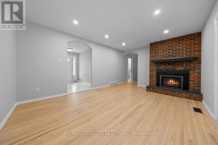 28616327/36-beverly-street/stittsville-central/ottawa/ontario/K2S0S2_12