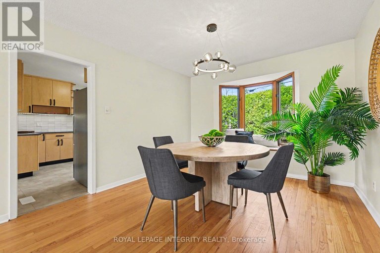 29653716/1199-stanton-road/queensway-terrace-southridgeview/ottawa/ontario/K2C3C9_7