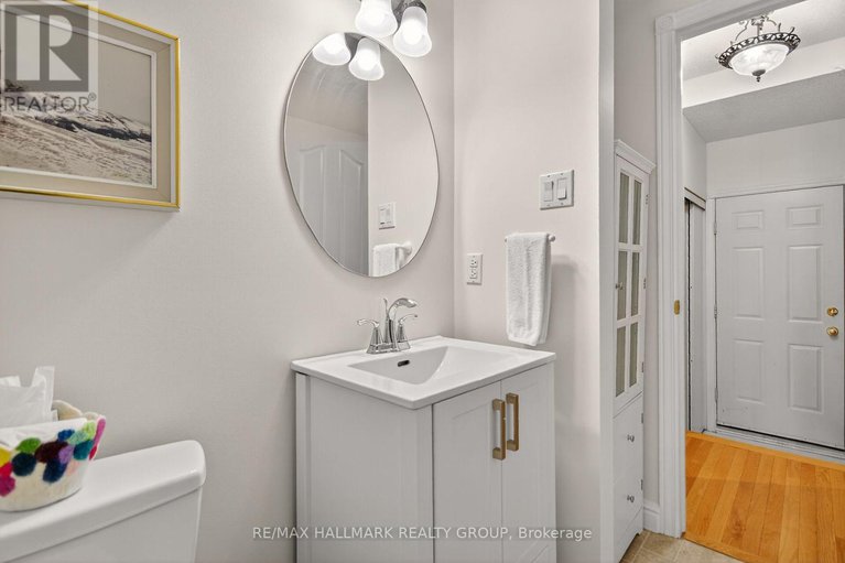 28900489/92-stonemeadow-drive/bridlewood/ottawa/ontario/K2M2M3_19