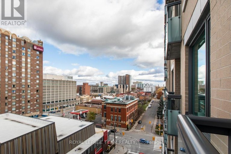 29615590/308-238-besserer-street/sandy-hill/ottawa/ontario/K1N6B1_10