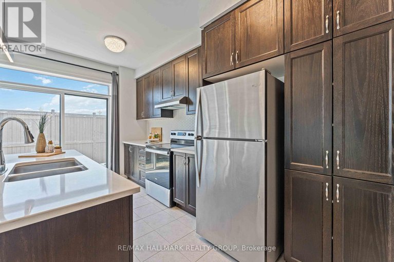 28828878/402-edgevalley-court/stittsville-north/ottawa/ontario/K2S2R3_9