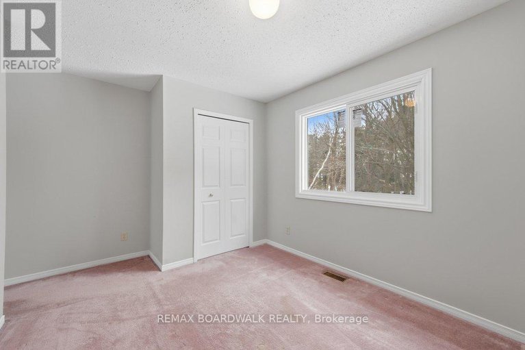 29379156/1707-des-perdrix-crescent/orleanssunridge/ottawa/ontario/K1C5E3_28