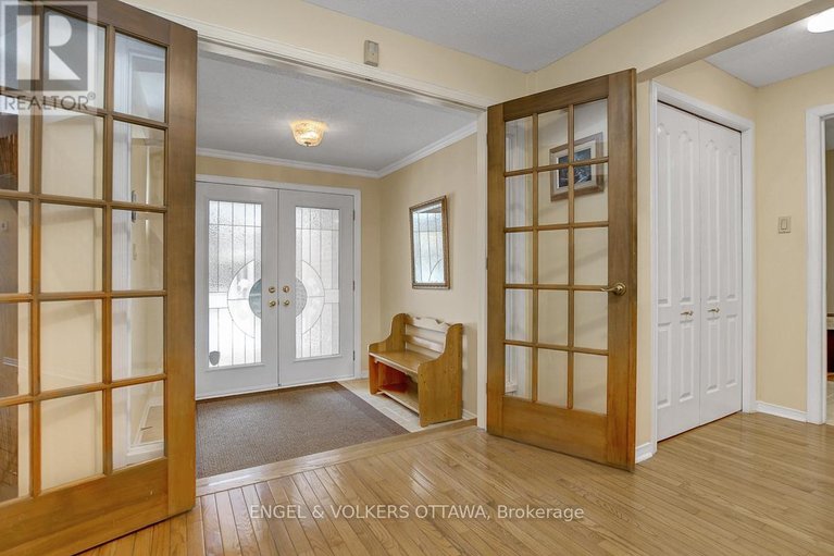 29460992/7-condie-street-w/centrepointe/ottawa/ontario/K2G5M3_3