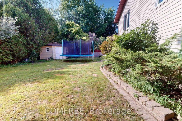 28675414/204-grace-avenue/village-of-russell/russell/ontario/K4R1B4_29
