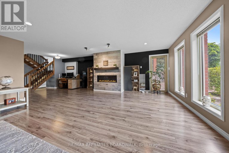 28527170/1700-lakeshore-drive/greely/ottawa/ontario/K4P1H1_21