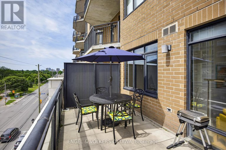 28526948/404-420-berkley-avenue/westboro-west/ottawa/ontario/K2A4H5_30