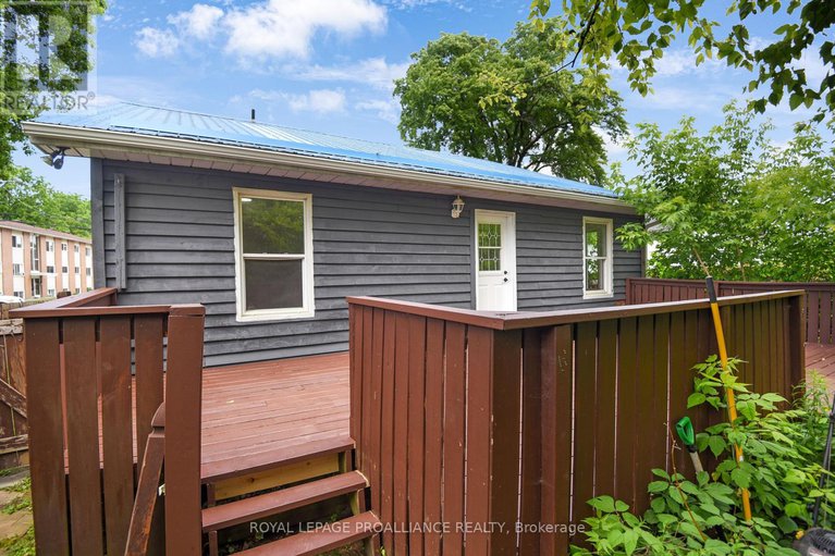 28482324/11-broadway-avenue/brockville/brockville/ontario/K6V1T9_31