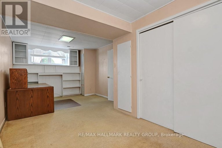 29514982/2185-bickerton-avenue/beacon-hill-north/ottawa/ontario/K1J6Y2_32