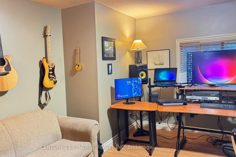 29097698/3042-dangerfield-road-w/north-grenville-twp-kemptville-south/north-grenville/ontario/K0G1J0_24