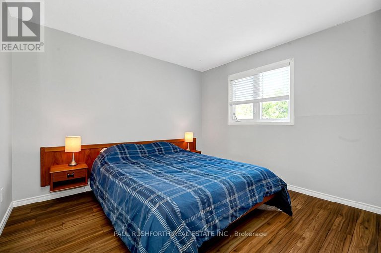 28965259/7-glenmoriston-avenue/glencairnhazeldean/ottawa/ontario/K2L2S3_18