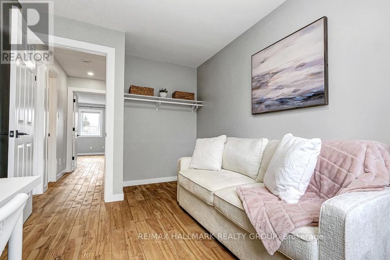 29513772/78-havenhurst-crescent/hunt-club-parkgreenboro/ottawa/ontario/K1T3G5_36