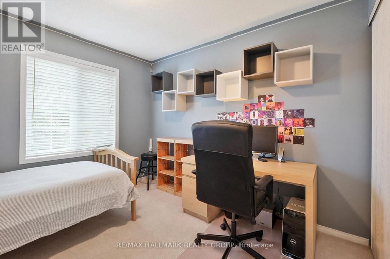 28595258/15-mcpeake-place/morgans-grantsouth-march/ottawa/ontario/K2K3K4_32