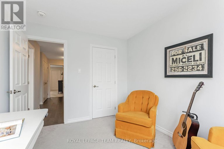 28283530/523-parade-drive/stittsville-south/ottawa/ontario/K2S0X8_31