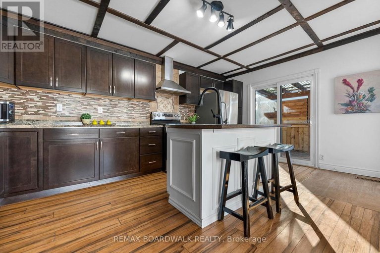 29447130/36-main-street/finch/north-stormont/ontario/K0C1K0_11