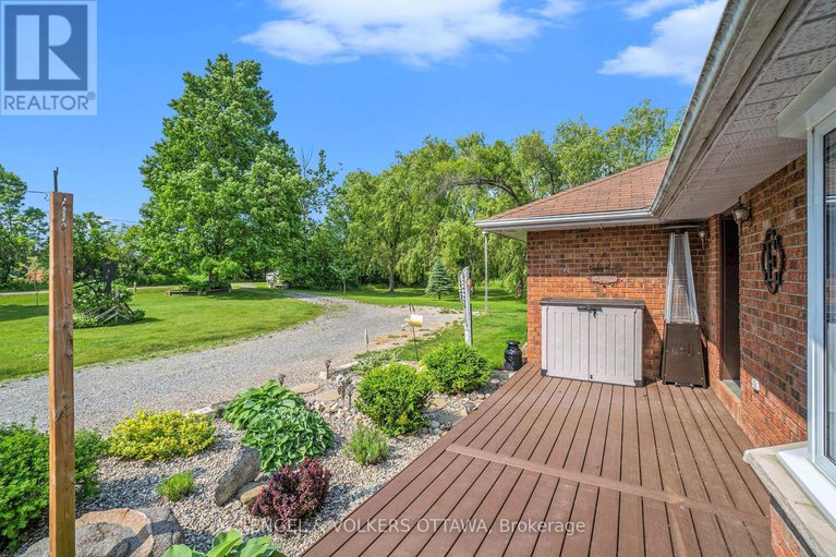 27983809/741-drummond-con-12c-road/drummond-n-elmsley-drummond-twp/drummondnorth-elmsley/ontario/K7C3P1_3