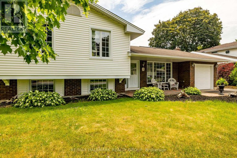 28987847/12-ancona-crescent/briargreen/ottawa/ontario/K2G0N8_2