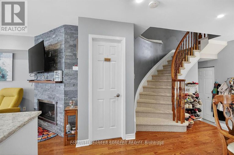 29360137/43-daventry-crescent/longfields/ottawa/ontario/K2J4N6_13