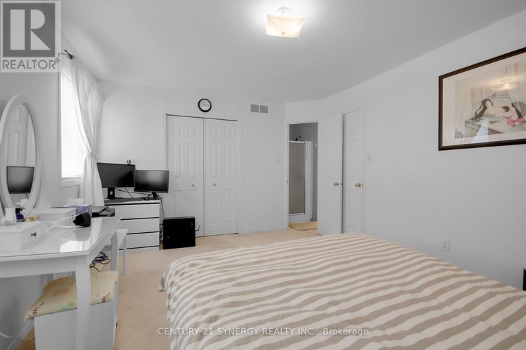 28297097/14-splinter-crescent/fairfield-heights/ottawa/ontario/K2B1B2_25