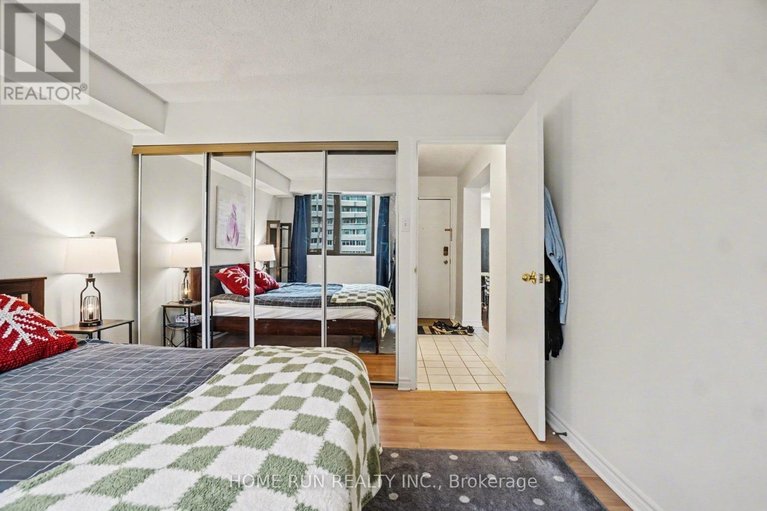 29545211/1103-200-bay-street/ottawa-centre/ottawa/ontario/K1R7W8_9